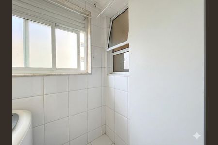 Apartamento à venda com 58m², 2 quartos e 1 vaga Apartamento à venda com 58m², 2 quartos e 1 vagaÁrea de Serviço