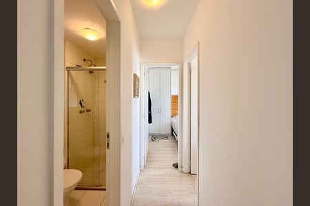 Apartamento à venda com 58m², 2 quartos e 1 vaga Apartamento à venda com 58m², 2 quartos e 1 vagaCorredor Quartos