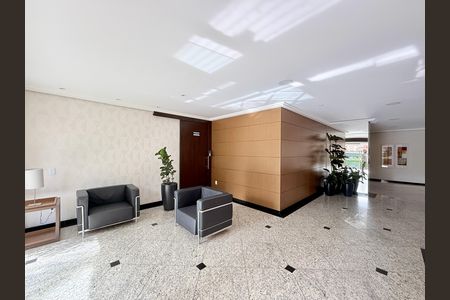 Apartamento à venda com 58m², 2 quartos e 1 vaga Apartamento à venda com 58m², 2 quartos e 1 vagaHall Social Bloco