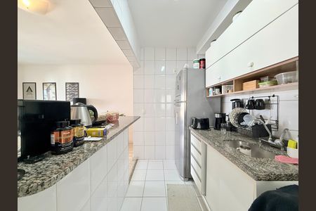 Apartamento à venda com 58m², 2 quartos e 1 vaga Apartamento à venda com 58m², 2 quartos e 1 vagaCozinha