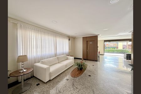 Apartamento à venda com 58m², 2 quartos e 1 vaga Apartamento à venda com 58m², 2 quartos e 1 vagaHall Social Bloco