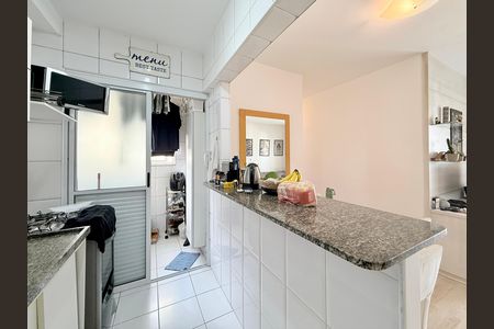 Apartamento à venda com 58m², 2 quartos e 1 vaga Apartamento à venda com 58m², 2 quartos e 1 vagaCozinha
