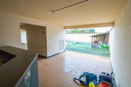 Casa à venda com 350m², 6 quartos e 4 vagas Casa à venda com 350m², 6 quartos e 4 vagasSubsolo 1
