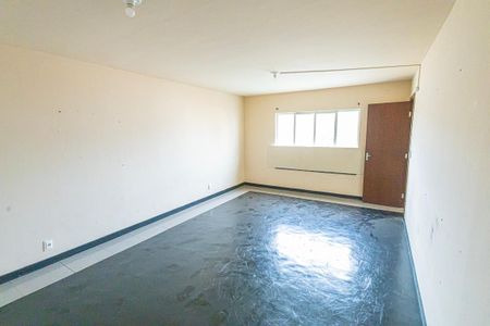 Casa à venda com 350m², 6 quartos e 4 vagas Casa à venda com 350m², 6 quartos e 4 vagasQuarto 5