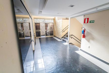 Sala de casa à venda com 6 quartos, 350m² em São Luiz, Belo Horizonte