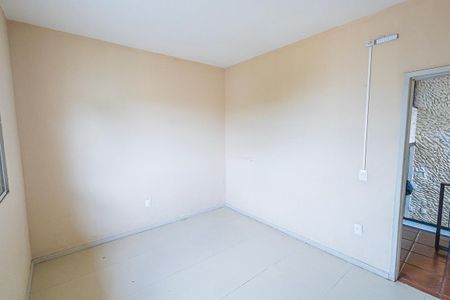 Casa à venda com 350m², 6 quartos e 4 vagas Casa à venda com 350m², 6 quartos e 4 vagasQuarto 2