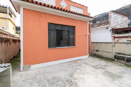 Casa para alugar com 45m², 1 quarto e 1 vagaVaranda da frente e garagem