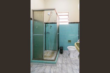 Banheiro social de casa para alugar com 1 quarto, 45m² em Vaz Lobo, Rio de Janeiro