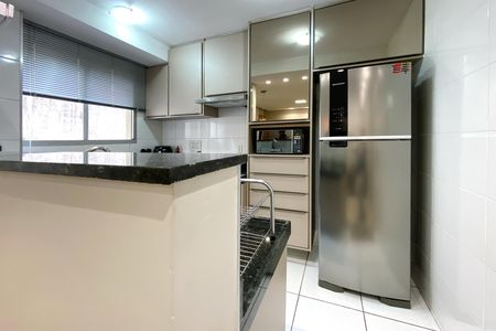 Apartamento à venda com 55m², 2 quartos e 1 vaga Apartamento à venda com 55m², 2 quartos e 1 vagaCozinha