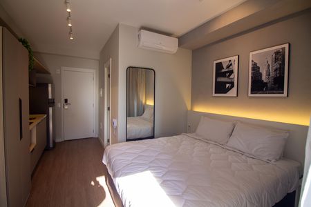 Studio para alugar com 27m², 1 quarto e sem vaga Studio para alugar com 27m², 1 quarto e sem vagaSala / Quarto - Studio