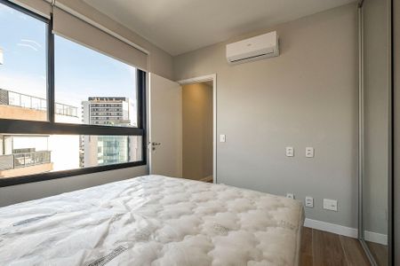 Quarto de apartamento para alugar com 1 quarto, 45m² em Pinheiros, São Paulo