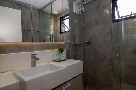 Apartamento à venda com 87m², 3 quartos e 2 vagas Apartamento à venda com 87m², 3 quartos e 2 vagasBanheiro da Suíte 1