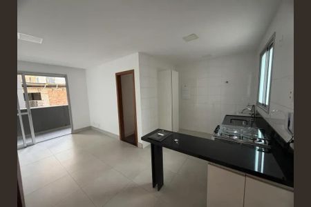 Cozinha de apartamento para alugar com 1 quarto, 55m² em Lourdes, Belo Horizonte
