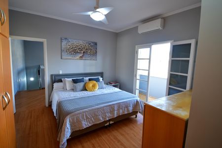 Casa à venda com 240m², 3 quartos e 4 vagasQuarto 3 - Suíte