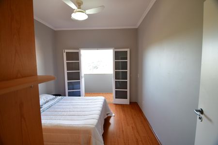 Casa à venda com 240m², 3 quartos e 4 vagasQuarto 1