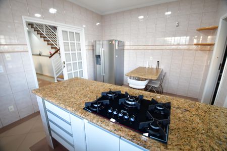 Casa à venda com 240m², 3 quartos e 4 vagasCozinha