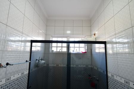 Casa à venda com 240m², 3 quartos e 4 vagasBanheiro Suíte
