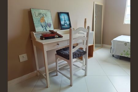Apartamento para alugar com 70m², 2 quartos e 2 vagas