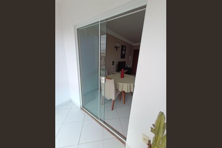 Apartamento para alugar com 70m², 2 quartos e 2 vagas