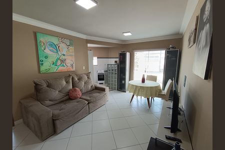 Apartamento para alugar com 70m², 2 quartos e 2 vagas