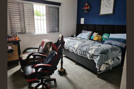 Casa à venda com 3 quartos, 240m² em Vila Rio Branco, São Paulo