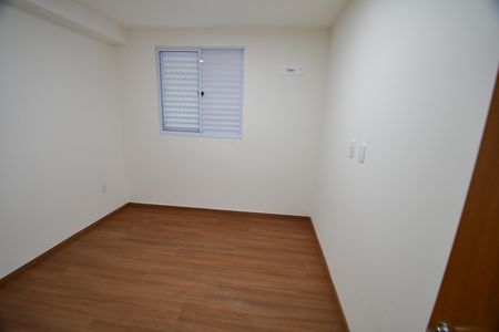 Apartamento para alugar com 43m², 2 quartos e 1 vagaQuarto 2
