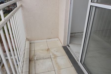 Sacada de apartamento para alugar com 2 quartos, 54m² em Jardim Vitória, Embu das Artes