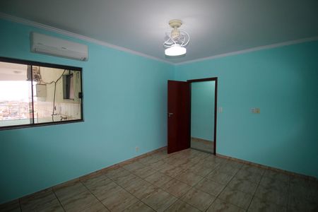 Casa para alugar com 300m², 3 quartos e 2 vagas