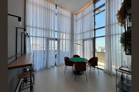 Apartamento para alugar com 56m², 2 quartos e 1 vaga Apartamento para alugar com 56m², 2 quartos e 1 vagaÁrea comum - Salão de festas