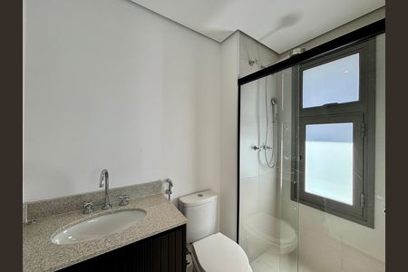 Apartamento para alugar com 56m², 2 quartos e 1 vaga Apartamento para alugar com 56m², 2 quartos e 1 vagaBanheiro do Quarto 1