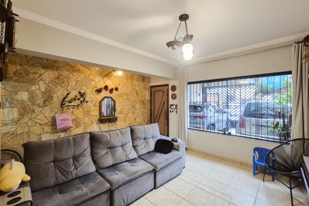 Casa à venda com 200m², 3 quartos e 2 vagas Casa à venda com 200m², 3 quartos e 2 vagassala