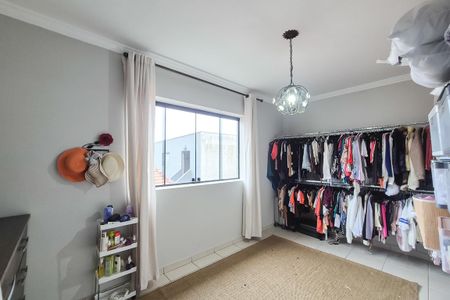 Casa à venda com 200m², 3 quartos e 2 vagas Casa à venda com 200m², 3 quartos e 2 vagasQuarto 2