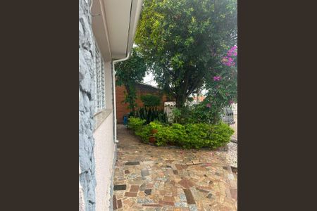 Casa à venda com 168m², 2 quartos e 2 vagasFoto 02
