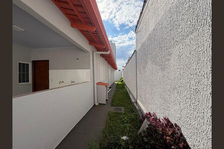 Casa à venda com 155m², 3 quartos e 4 vagas Casa à venda com 155m², 3 quartos e 4 vagasCorredor Externo
