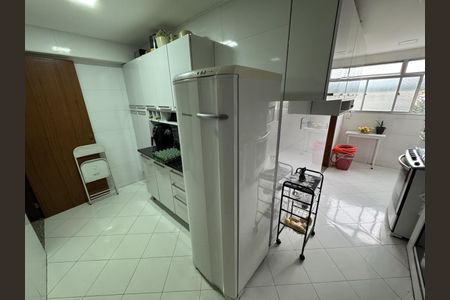 Apartamento à venda com 210m², 4 quartos e 2 vagasCozinha