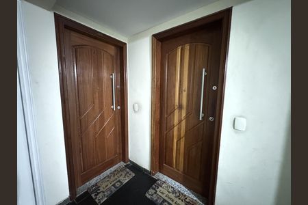 Apartamento à venda com 210m², 4 quartos e 2 vagasQuarto
