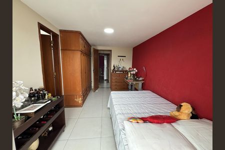 Apartamento à venda com 210m², 4 quartos e 2 vagasQuarto