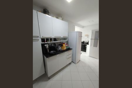 Apartamento à venda com 210m², 4 quartos e 2 vagasCozinha