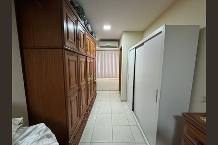Apartamento à venda com 210m², 4 quartos e 2 vagasQuarto