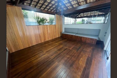 Apartamento para alugar com 70m², 2 quartos e 1 vaga Apartamento para alugar com 70m², 2 quartos e 1 vagaChurrasqueira