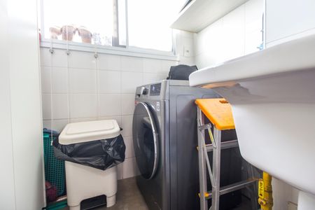 Apartamento à venda com 94m², 2 quartos e 2 vagas Apartamento à venda com 94m², 2 quartos e 2 vagasÁrea de Serviço
