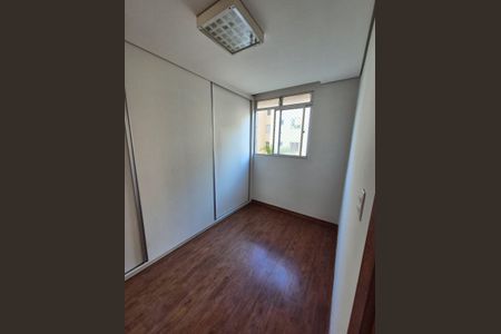 Apartamento para alugar com 61m², 3 quartos e 1 vaga Apartamento para alugar com 61m², 3 quartos e 1 vagaQuarto 2