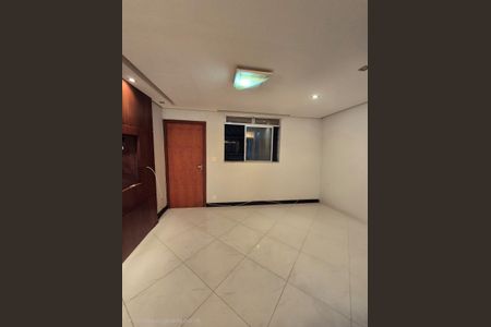 Sala de apartamento para alugar com 3 quartos, 61m² em Cardoso, Belo Horizonte
