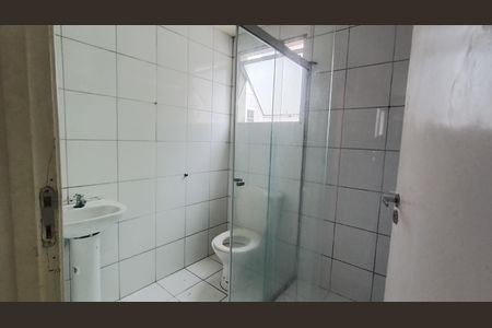 Banheiro  de apartamento para alugar com 2 quartos, 49m² em Jardim Monte Cristo, Suzano