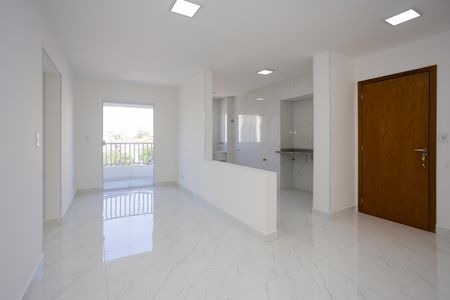 Sala de apartamento para alugar com 3 quartos, 75m² em Jardim Caner, Taboão da Serra