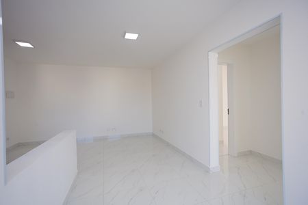 Sala de apartamento para alugar com 3 quartos, 75m² em Jardim Caner, Taboão da Serra