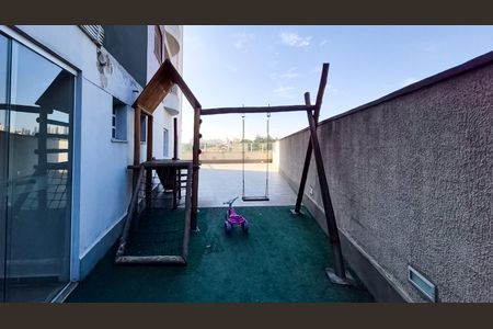Apartamento para alugar com 75m², 3 quartos e 1 vagaÁrea comum - Playground