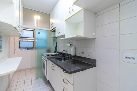 Apartamento à venda com 50m², 2 quartos e 1 vaga Apartamento à venda com 50m², 2 quartos e 1 vagaCozinha