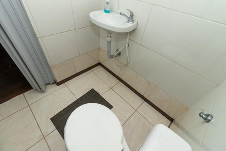 Casa para alugar com 120m², 1 quarto e 1 vaga Casa para alugar com 120m², 1 quarto e 1 vagaBanheiro