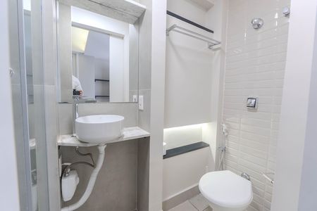 Apartamento para alugar com 150m², 4 quartos e 1 vaga Apartamento para alugar com 150m², 4 quartos e 1 vagaBanheiro de serviço